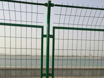 框架護(hù)欄網(wǎng) 框架護(hù)欄網(wǎng)
