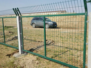 鐵路護(hù)欄網(wǎng) 鐵路護(hù)欄網(wǎng)