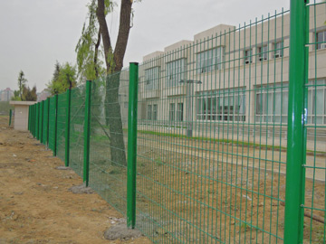 保稅區(qū)護欄網(wǎng) 保稅區(qū)護欄網(wǎng)